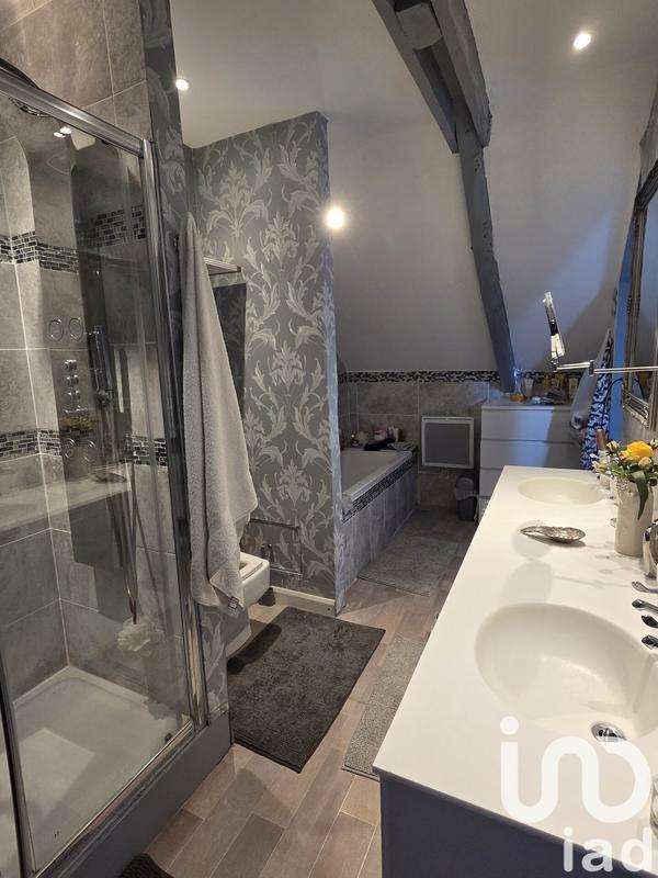 Maison - 108 m² - 4 pièces