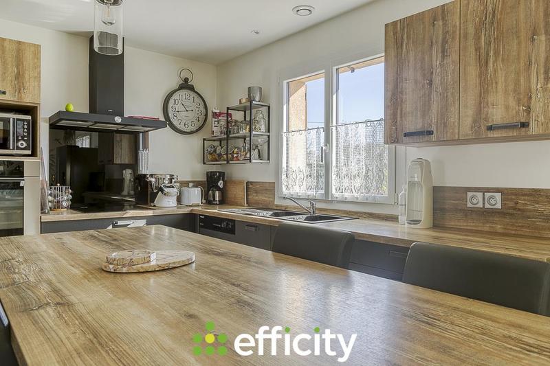 Maison - 130 m² - 5 pièces