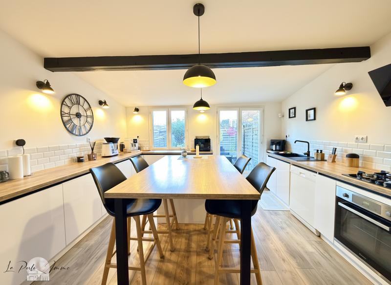 Villa - 125 m² - 8 pièces