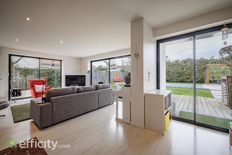 Maison - 150 m² - 6 pièces