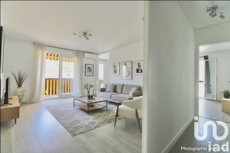 Appartement - 83 m² - 3 pièces