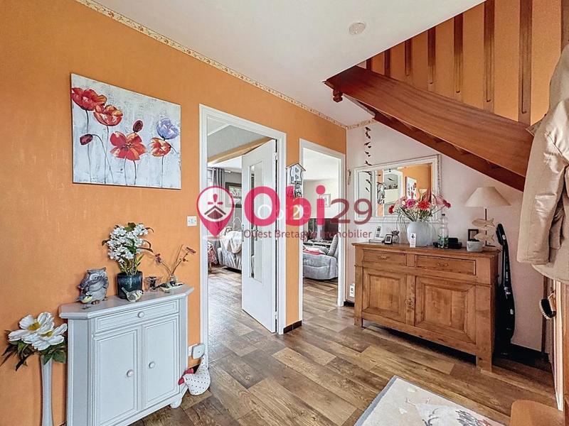 Maison - 92 m² - 5 pièces