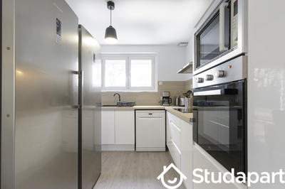 Chambre - 9 m² - 1 pièce