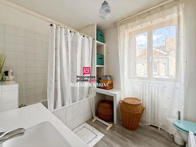 Maison - 122 m² - 5 pièces