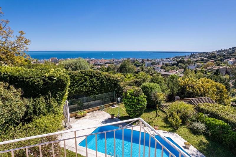 Maison - 153 m² - 6 pièces