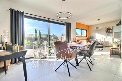 Maison - 116 m² - 4 pièces