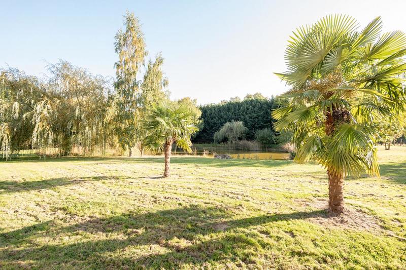 Maison - 306 m² - 7 pièces