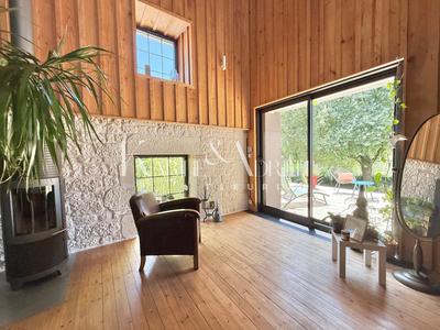 Maison - 132 m² - 6 pièces