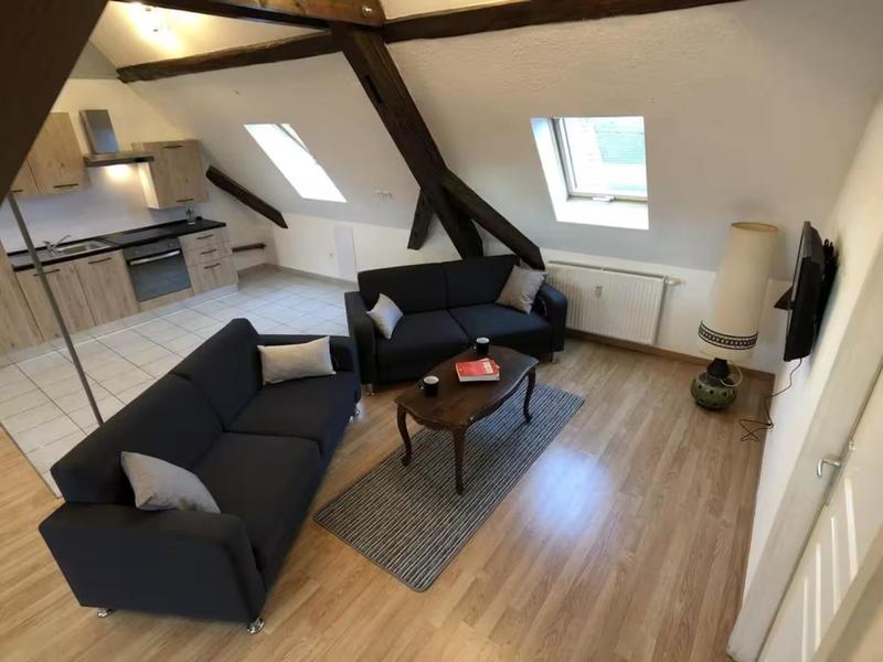 Maison - 453 m² - 20 pièces