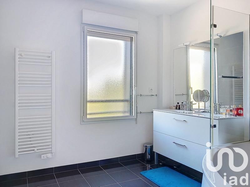 Appartement - 84 m² - 4 pièces