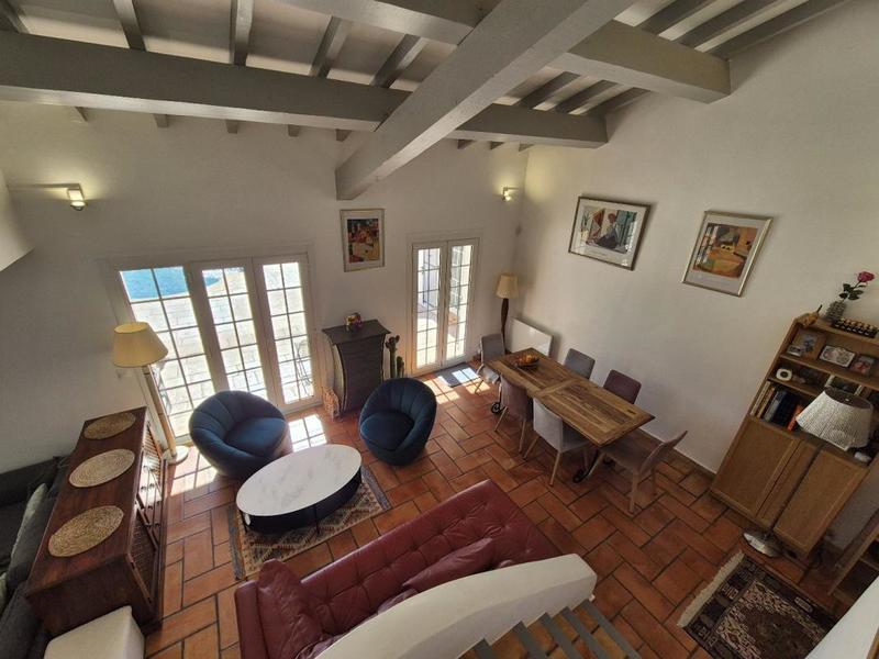 Villa - 168 m² - 6 pièces