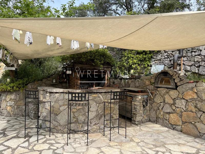 Villa - 180 m² - 6 pièces