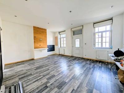 Maison de ville - 90 m² - 6 pièces