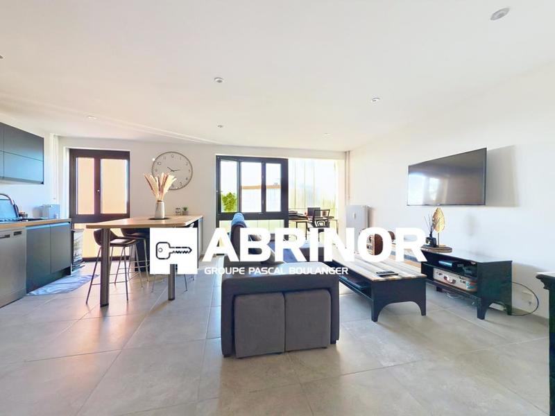 Appartement - 81 m² - 4 pièces