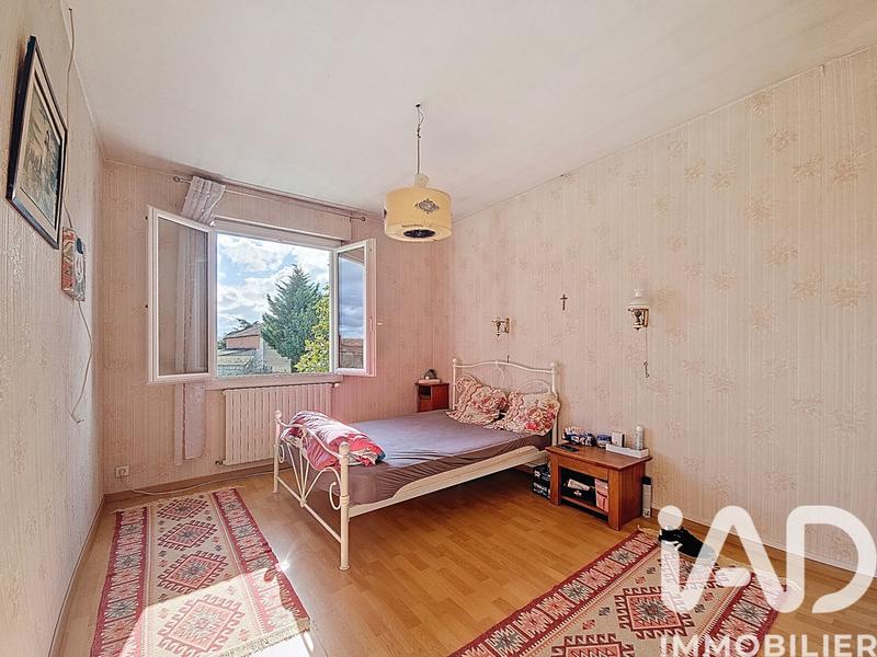 Maison - 231 m² - 10 pièces