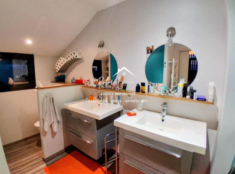 Maison contemporaine - 183 m² - 7 pièces