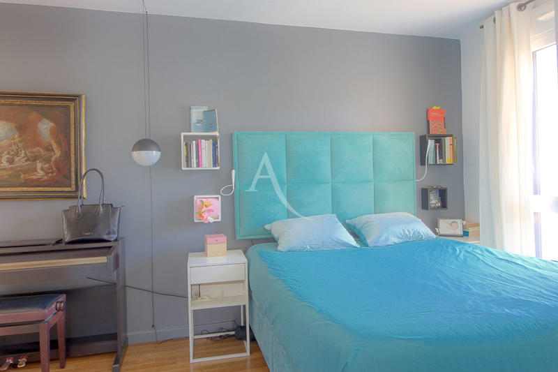 Appartement - 89 m² - 5 pièces