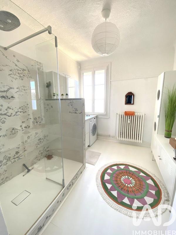 Appartement - 109 m² - 3 pièces