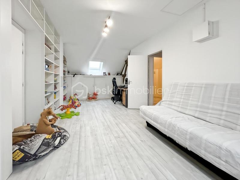 Corps de ferme - 149 m² - 7 pièces