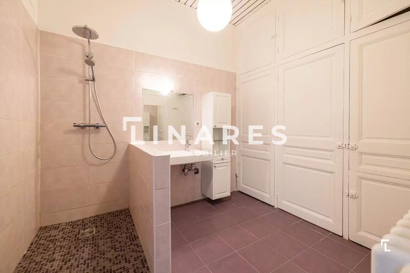 Appartement - 107 m² - 4 pièces
