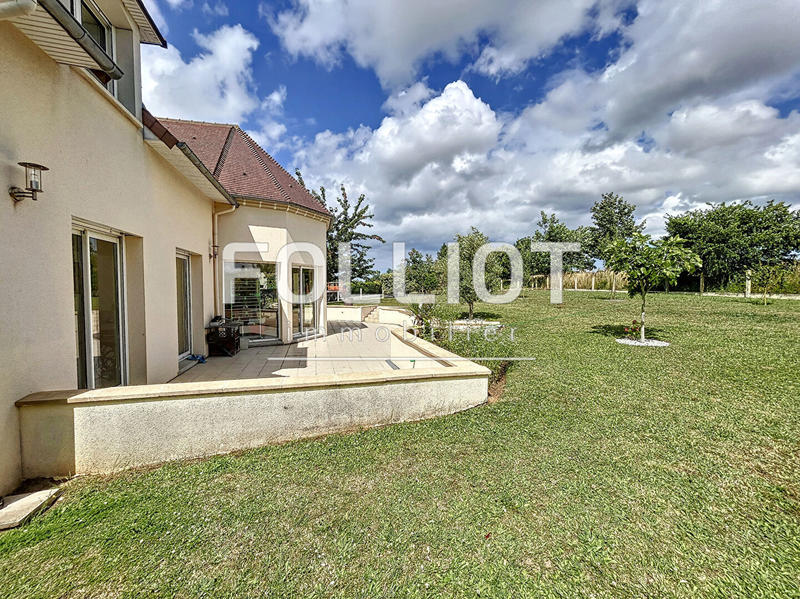 Maison - 180 m² - 6 pièces