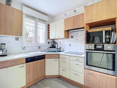 Maison - 82 m² - 4 pièces