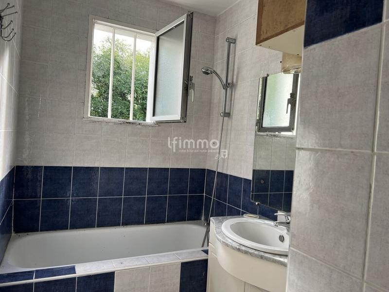 Maison - 105 m² - 5 pièces