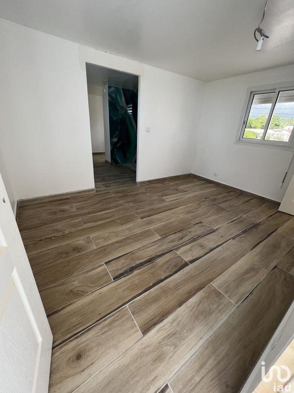 Maison - 144 m² - 5 pièces