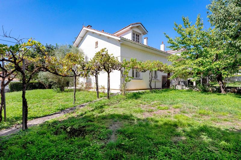 Maison - 147 m² - 7 pièces