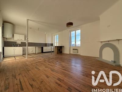 Appartement - 84 m² - 3 pièces