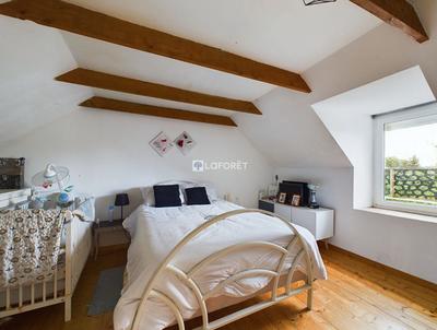 Maison - 98 m² - 4 pièces