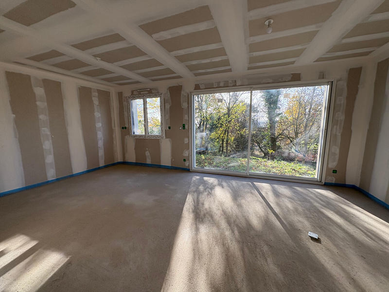 Maison - 92 m² - 5 pièces