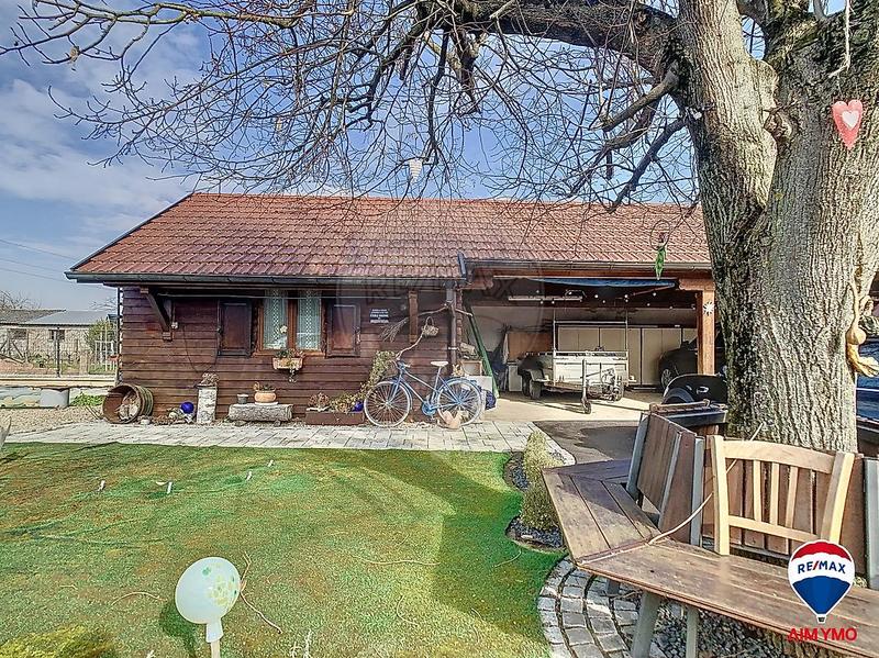 Maison - 222 m² - 6 pièces