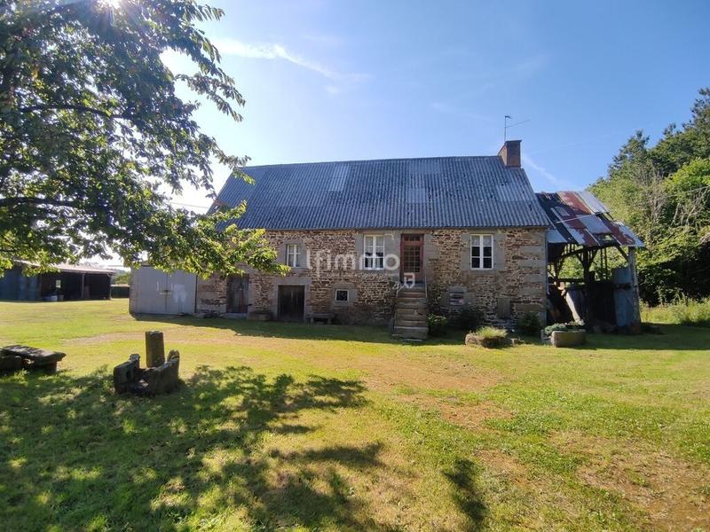 Maison en pierre - 92 m² - 6 pièces