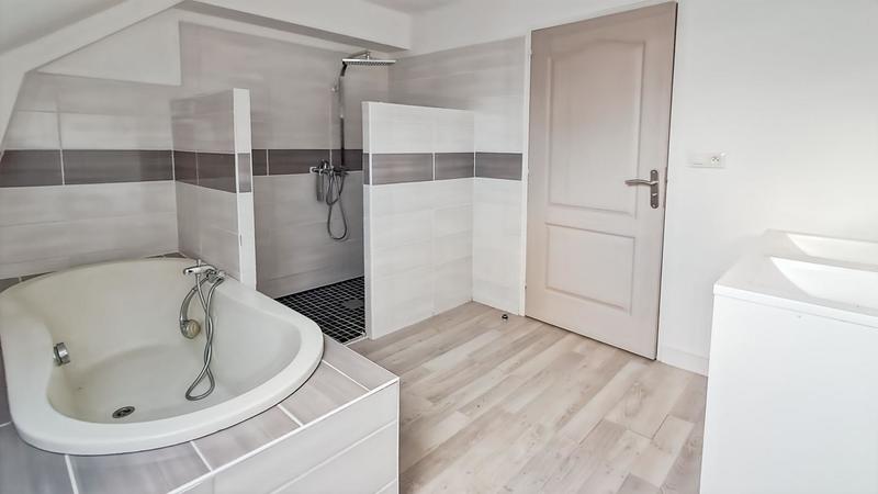 Propriété - 280 m² - 8 pièces