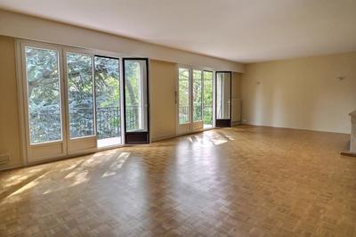 Appartement - 162 m² - 6 pièces