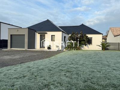 Maison - 120 m² - 6 pièces