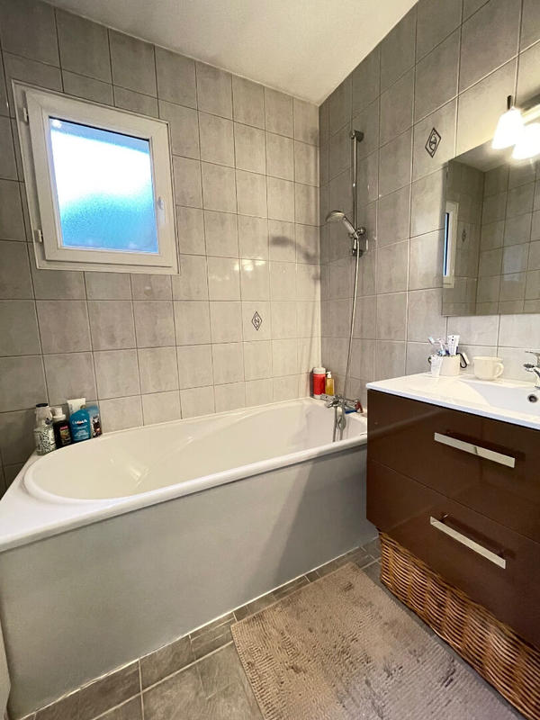 Maison - 75 m² - 4 pièces