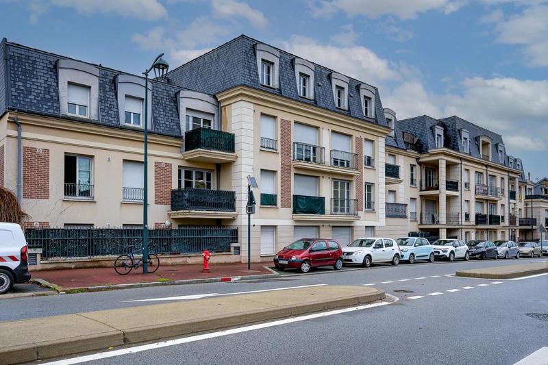 Penthouse - 125 m² - 5 pièces