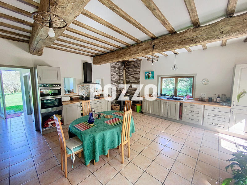 Maison - 144 m² - 5 pièces