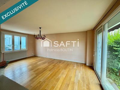 Maison de ville - 80 m² - 4 pièces