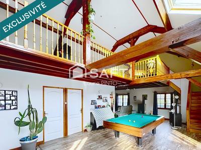 Maison - 158 m² - 7 pièces