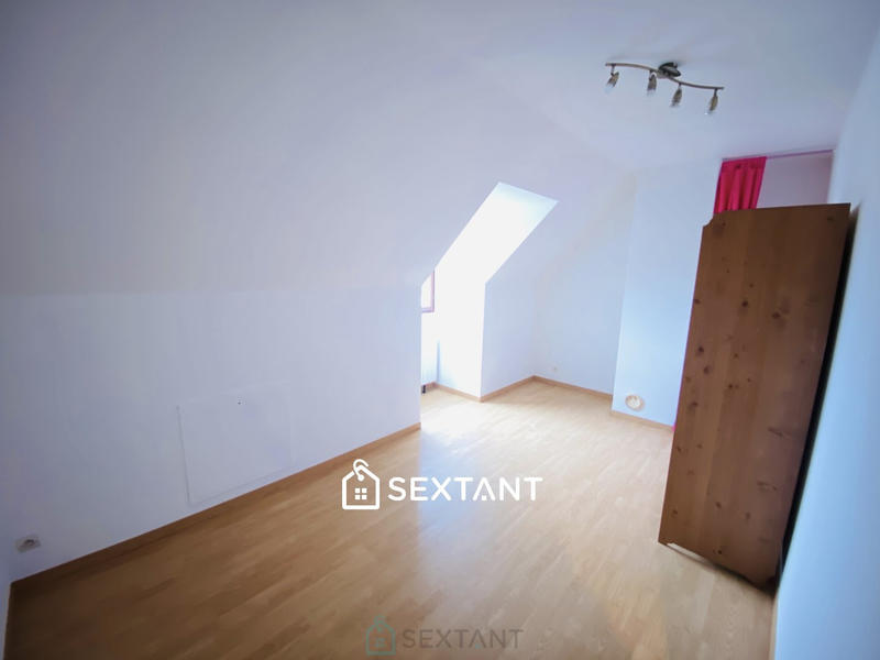 Maison - 106 m² - 6 pièces