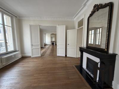 Appartement - 132 m² - 4 pièces