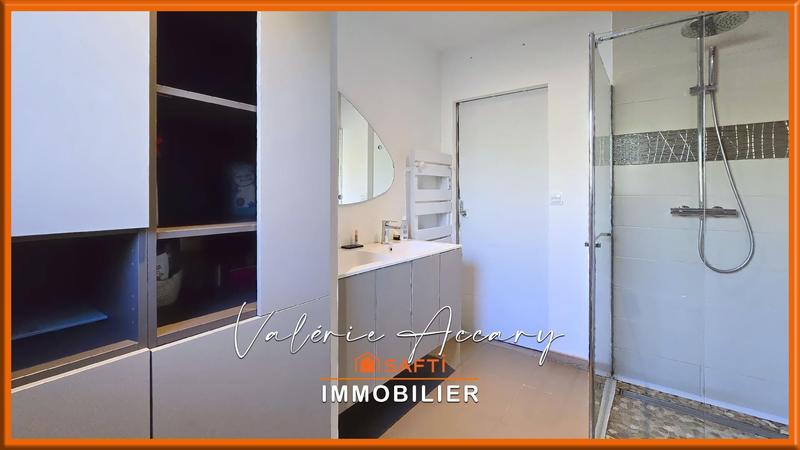 Maison - 115 m² - 6 pièces