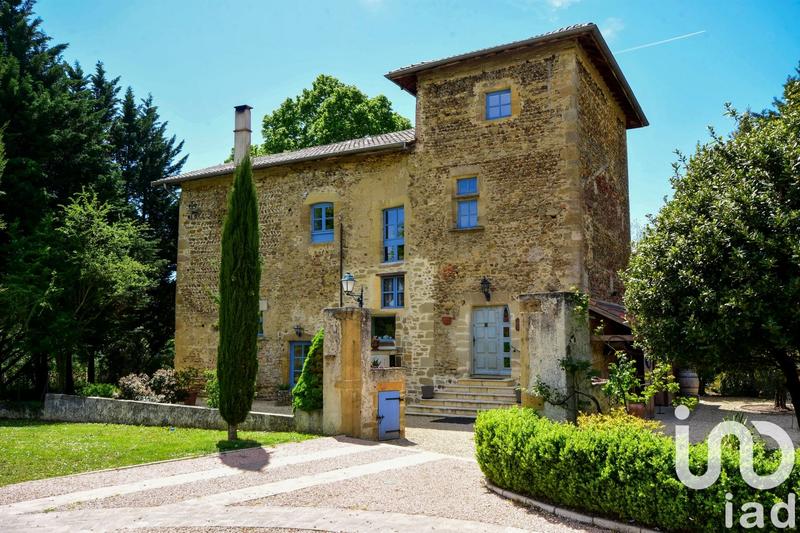 Maison - 185 m² - 6 pièces