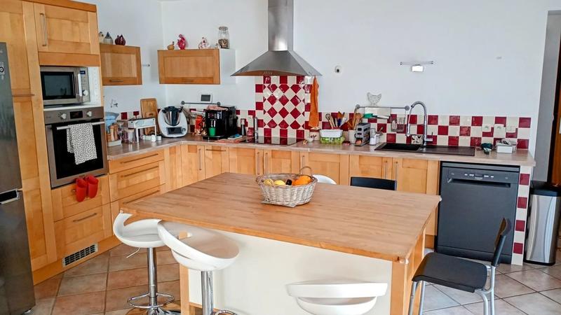 Maison de ville - 140 m² - 4 pièces