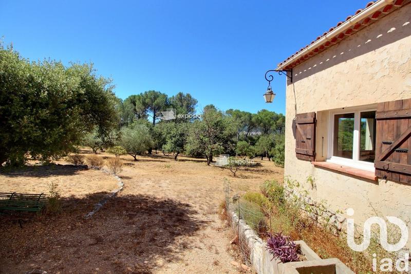 Maison - 242 m² - 6 pièces