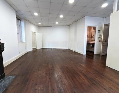 Local d'activités - 69 m² - 2 pièces