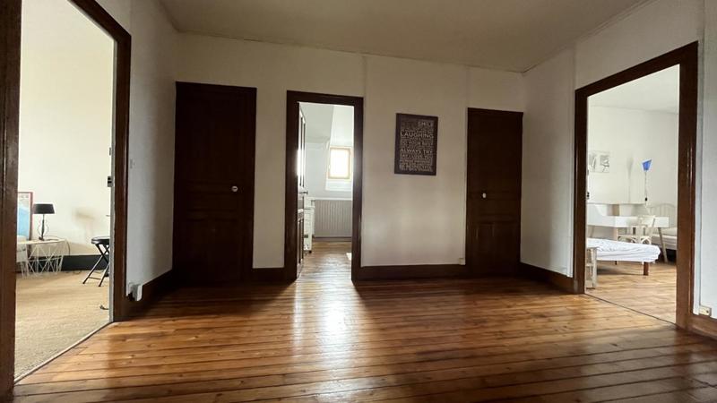 Maison bourgeoise - 300 m² - 8 pièces